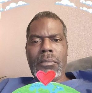 Meet your Posher, Kenneth